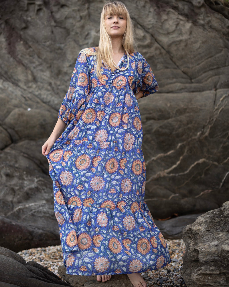 Neera Maxi in Desire