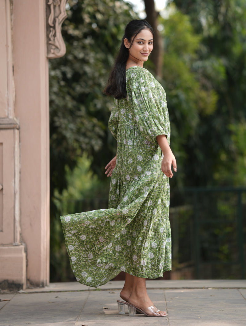 Neera Maxi in Forest