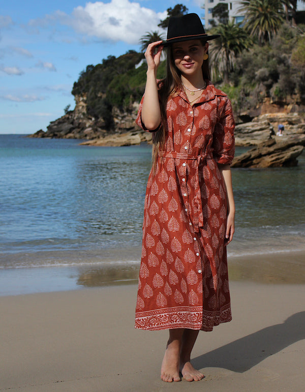 Diana Midi in Maple