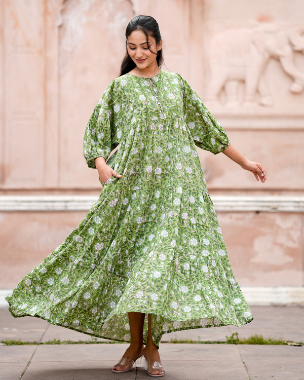 Neera Maxi in Forest