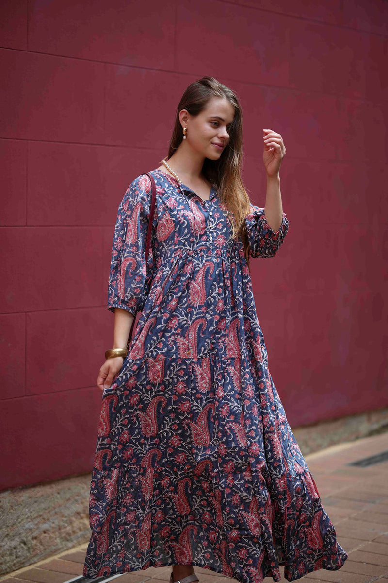 Neera maxi in Moondance