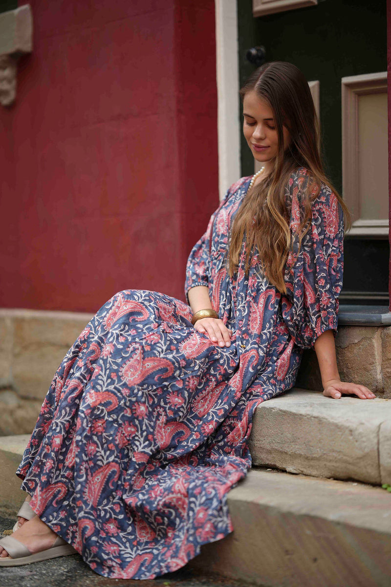 Neera maxi in Moondance