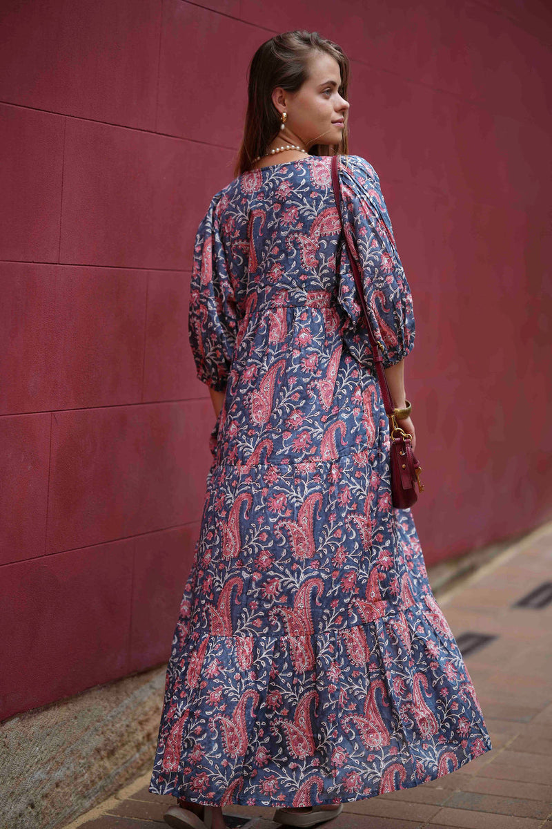 Neera maxi in Moondance