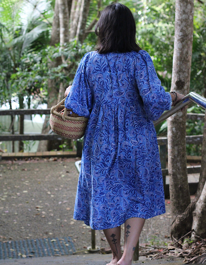 Hawa Midi in Blue Paisley